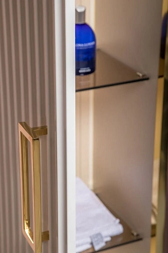 Шкаф-пенал Boheme MONACO белый глянец + золото без ножек 868-WG Шкаф-пенал Boheme MONACO белый глянец + золото без ножек 868-WG