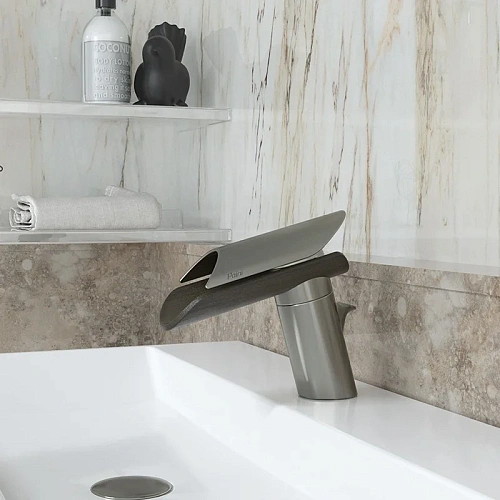 Смеситель для раковины Paini Nove 09PZ211MESR с длинным изливом и донным клапаном, черный матовый Смеситель для раковины Paini Nove 09PZ211MESR с длинным изливом и донным клапаном, черный матовый