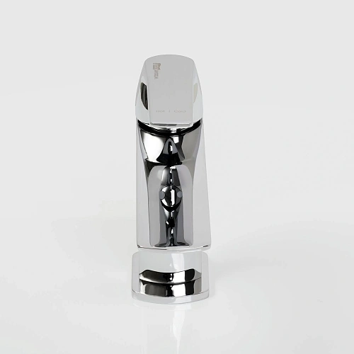 Смеситель для раковины WasserKRAFT Neime 1903 хром Смеситель для раковины WasserKRAFT Neime 1903 хром