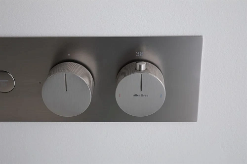 Смеситель для ванны Allen Brau Liberty 5.33003-BN (с внутренней частью) никель Смеситель для ванны Allen Brau Liberty 5.33003-BN (с внутренней частью) никель