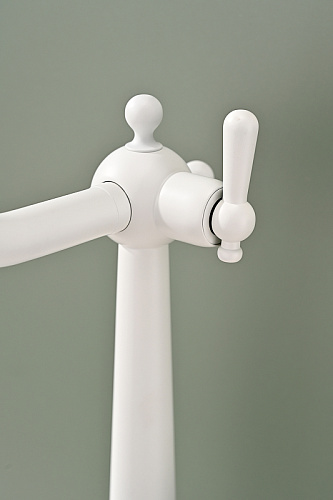 Смеситель для кухни Paulmark RETRO белый матовый Re213226-WH Смеситель для кухни Paulmark RETRO белый матовый Re213226-WH