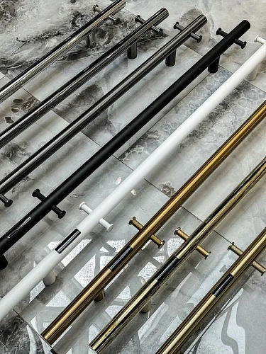 Полотенцесушитель электрический Boheme UNO SHINE GUN METAL 726-SGM Полотенцесушитель электрический Boheme UNO SHINE GUN METAL 726-SGM