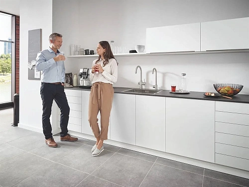 Смеситель для кухни GROHE Red Duo New с функцией кипячения воды (Водонагреватель M-size в комплекте) 30083DC1 Смеситель для кухни GROHE Red Duo New с функцией кипячения воды (Водонагреватель M-size в комплекте) 30083DC1