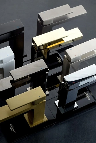 Смеситель для раковины Boheme Qubic Shinny Gold 471-G Смеситель для раковины Boheme Qubic Shinny Gold 471-G