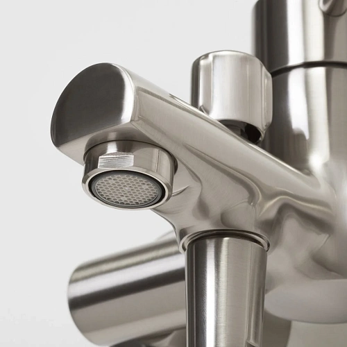 Смеситель для ванны WasserKRAFT Wern 4201 никель Смеситель для ванны WasserKRAFT Wern 4201 никель