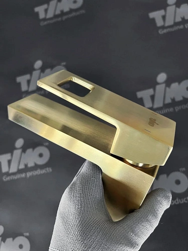 Смеситель для раковины Timo Briana 7161/17F золото матовое Смеситель для раковины Timo Briana 7161/17F золото матовое