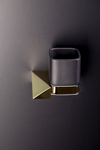 Ершик для унитаза Boheme NEW VENTURO золото/черный 10319-G-B Ершик для унитаза Boheme NEW VENTURO золото/черный 10319-G-B