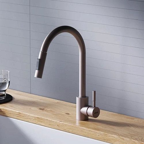 Смеситель для кухни Dorff Logic D3007511 с вытягивающимся изливом, сатин Смеситель для кухни Dorff Logic D3007511 с вытягивающимся изливом, сатин