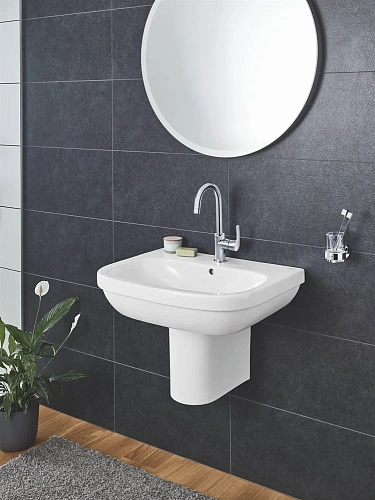 Полупьедестал GROHE Euro Ceramic, белый (39201000) Полупьедестал GROHE Euro Ceramic, белый (39201000)