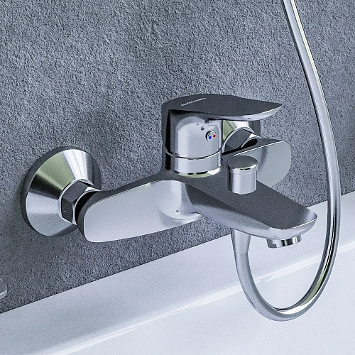 Смеситель для ванны Damixa Origin Bit 771000000 Смеситель для ванны Damixa Origin Bit 771000000