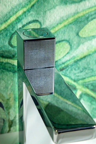 Смеситель для раковины Boheme QUAD 159-CR ХРОМ Смеситель для раковины Boheme QUAD 159-CR ХРОМ