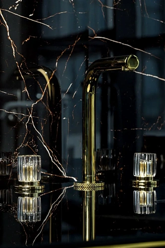 Смеситель для раковины Boheme ELEGANTE GOLD 152-G-EL Смеситель для раковины Boheme ELEGANTE GOLD 152-G-EL