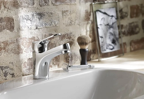 Смеситель для раковины Jacob Delafon Brive E75762-CP Смеситель для раковины Jacob Delafon Brive E75762-CP