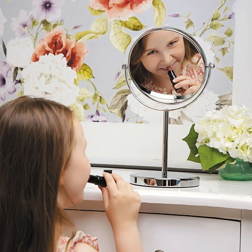 Зеркало косметическое WasserKRAFT K-1003 двухстороннее, стандартное и с 3-х кратным увеличением хром Зеркало косметическое WasserKRAFT K-1003 двухстороннее, стандартное и с 3-х кратным увеличением хром