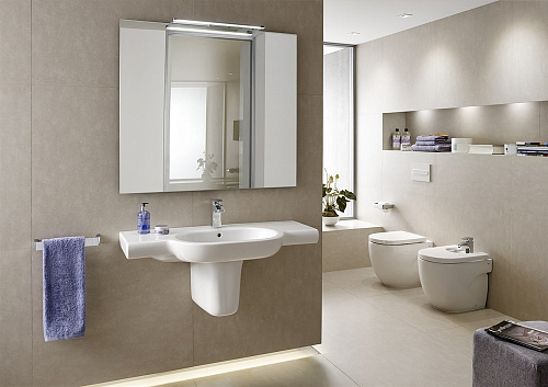 Унитаз SMART Roca Meridian In-Tank 893303000 Унитаз SMART Roca Meridian In-Tank 893303000