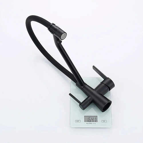 Смеситель для кухни Raglo R80.62.06 с гибким изливом с подключением к фильтру, черный Смеситель для кухни Raglo R80.62.06 с гибким изливом с подключением к фильтру, черный