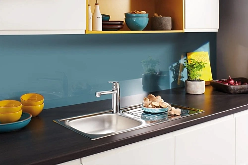 Смеситель для кухни GROHE Eurostyle Cosmopolitan c запорным вентилем, хром (31153002) Смеситель для кухни GROHE Eurostyle Cosmopolitan c запорным вентилем, хром (31153002)