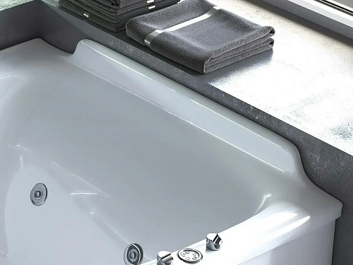 Ванна из искусственного камня Astra-Form Анастасия R, белая 01010024 Ванна из искусственного камня Astra-Form Анастасия R, белая 01010024