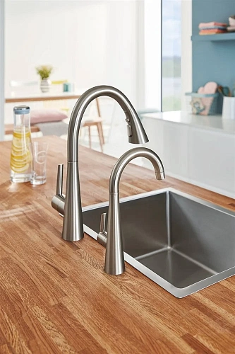Вентиль вертикальный для подачи фильтрованной воды GROHE Zedra, суперсталь (30026DC2) Вентиль вертикальный для подачи фильтрованной воды GROHE Zedra, суперсталь (30026DC2)