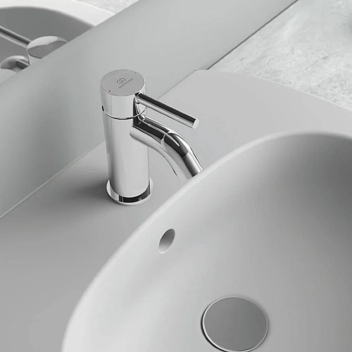 Смеситель для раковины Ideal Standard CERALINE BC185AA Смеситель для раковины Ideal Standard CERALINE BC185AA