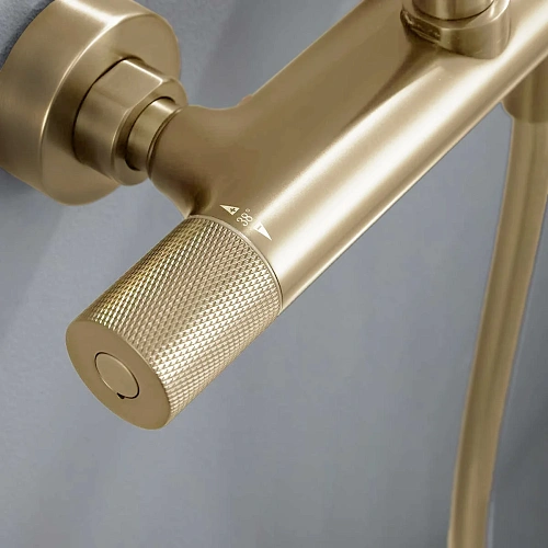 Душевая система Vincea Desire VSFS-1D0TBG термостатическая, брашированное золото Душевая система Vincea Desire VSFS-1D0TBG термостатическая, брашированное золото