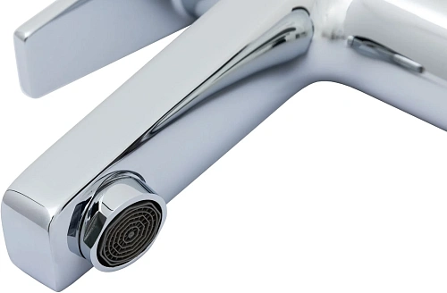 Смеситель для раковины Allen Brau Eclipse 5.E1001-00 (с донным клапаном) хром Смеситель для раковины Allen Brau Eclipse 5.E1001-00 (с донным клапаном) хром