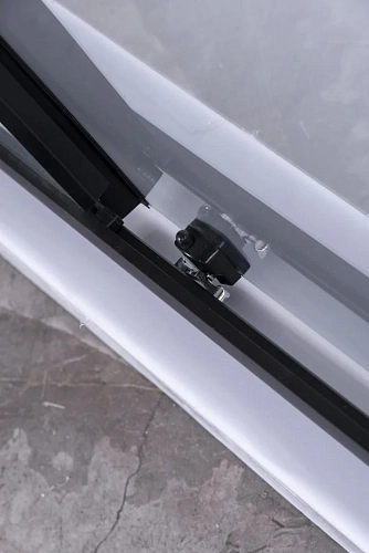 Душевой уголок Niagara Nova NG-6810-08 BLACK (120x80x195) прямоугольная, двери раздвижные, 68100811BLACK Душевой уголок Niagara Nova NG-6810-08 BLACK (120x80x195) прямоугольная, двери раздвижные, 68100811BLACK