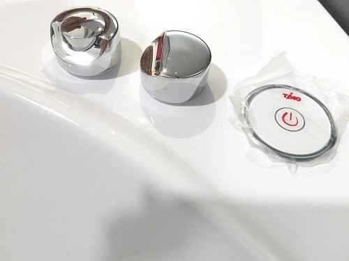 Акриловая ванна Timo HELLA HELLA1575-KT15-SPV1505-T-CM-T-BM-T-CT 150x75 гидромассажная 6 джет, гидромассаж спины 3 джет, хромотерапия Акриловая ванна Timo HELLA HELLA1575-KT15-SPV1505-T-CM-T-BM-T-CT 150x75 гидромассажная 6 джет, гидромассаж спины 3 джет, хромотерапия