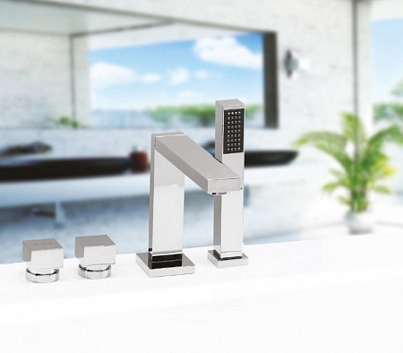 Смеситель на борт ванны Vega Quadro Lux (4 элемента) 910305025 Смеситель на борт ванны Vega Quadro Lux (4 элемента) 910305025