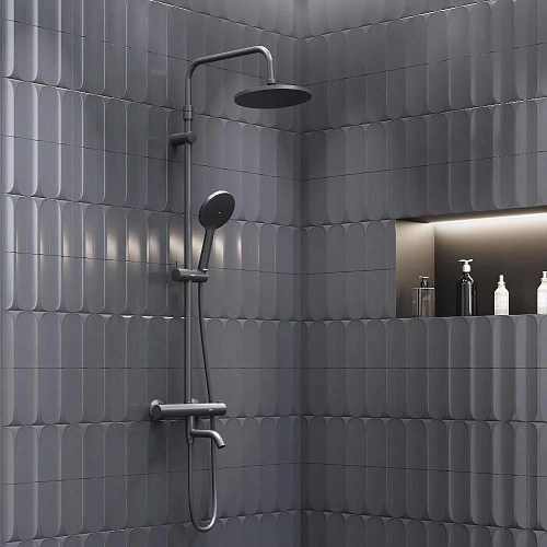 Душевая система Damixa Jupiter 977810300 с термостом, черный Душевая система Damixa Jupiter 977810300 с термостом, черный