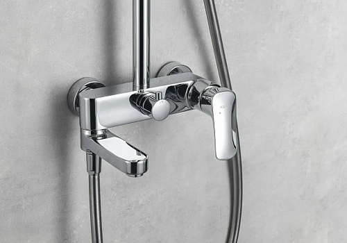 Душевая система Aquatek ВЕГА AQ2040CR хром Душевая система Aquatek ВЕГА AQ2040CR хром