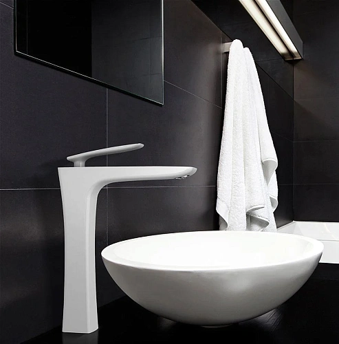 Смеситель для раковины Timo Helmi 4011/00-16F хром-белый Смеситель для раковины Timo Helmi 4011/00-16F хром-белый