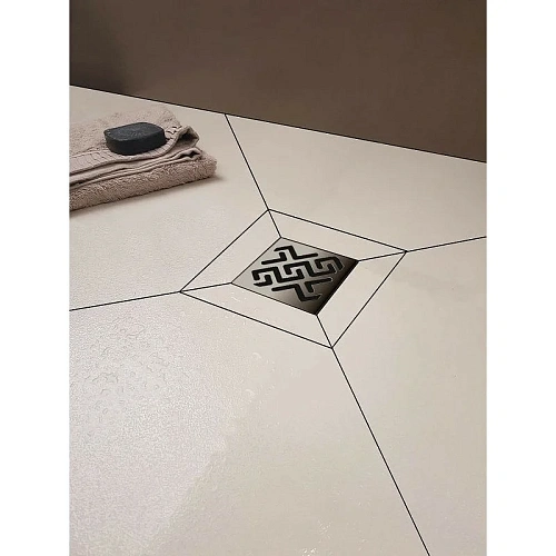 Душевой трап BERGES PLATZ Antik 100х100, матовый хром, S-сифон D50/105 H50 вертикальный 090060 Душевой трап BERGES PLATZ Antik 100х100, матовый хром, S-сифон D50/105 H50 вертикальный 090060