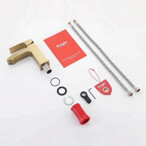 Смеситель для раковины Raglo R01.10.03, золотой сатин Смеситель для раковины Raglo R01.10.03, золотой сатин