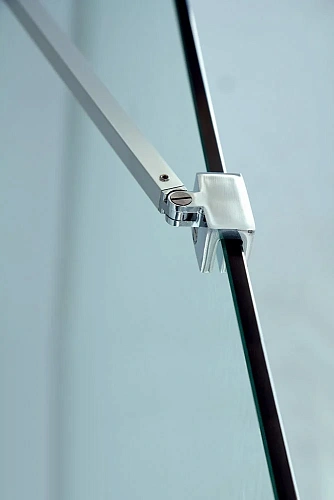 Душевая перегородка CEZARES LIBERTA-L-1-TB-90-C-Cr 90см стекло прозрачное, профиль хром Душевая перегородка CEZARES LIBERTA-L-1-TB-90-C-Cr 90см стекло прозрачное, профиль хром