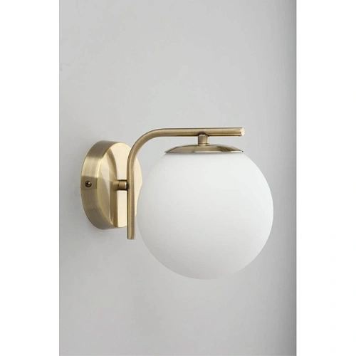 Светильник настенный (Бра) Omnilux Avetrana OML-66611-01 Светильник настенный (Бра) Omnilux Avetrana OML-66611-01