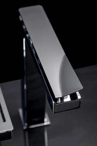 Смеситель для раковины Boheme ChromeChrome.2 142-CRCR.2 Смеситель для раковины Boheme ChromeChrome.2 142-CRCR.2