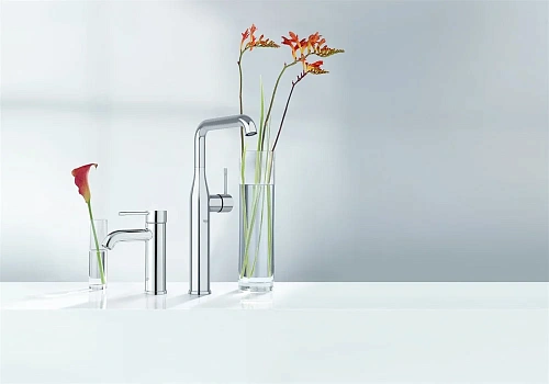 Смеситель для раковины GROHE Essence+ свободностоящий, хром (32901001) Смеситель для раковины GROHE Essence+ свободностоящий, хром (32901001)