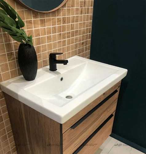 Смеситель для раковины OneLife P02-021b Смеситель для раковины OneLife P02-021b