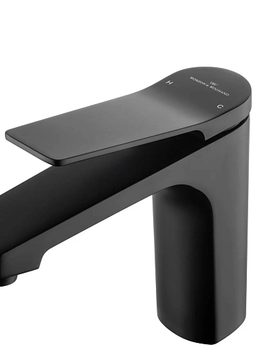 Смеситель для раковины Wonzon & Woghand черный матовый (WW-XH-013-MB) Смеситель для раковины Wonzon & Woghand черный матовый (WW-XH-013-MB)