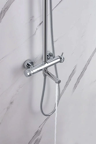 Душевая система Allen Brau Priority 5.31A10-00 хром Душевая система Allen Brau Priority 5.31A10-00 хром