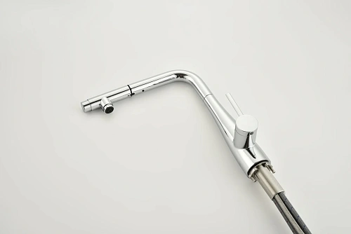 Смеситель для кухни AQUAme Cucina AQM9902CR с выдвижным изливом, хром Смеситель для кухни AQUAme Cucina AQM9902CR с выдвижным изливом, хром