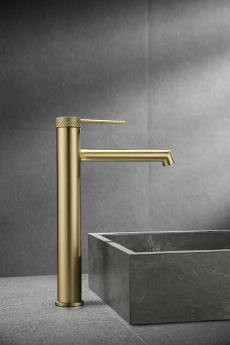 Смеситель для раковины Vincea VBF-2RM2BG однорычажный, брашированное золото Смеситель для раковины Vincea VBF-2RM2BG однорычажный, брашированное золото