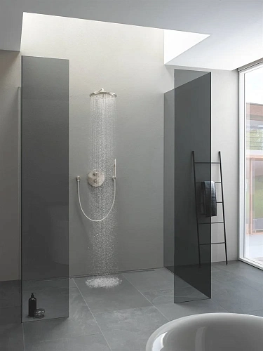 Верхний душ GROHE Rainshower с кронштейном, никель матовый (26066EN0) Верхний душ GROHE Rainshower с кронштейном, никель матовый (26066EN0)