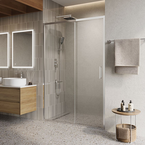 Душевая дверь BelBagno LUCE-BF-1-130-C-Cr Душевая дверь BelBagno LUCE-BF-1-130-C-Cr