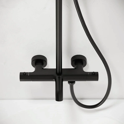 Душевая система Sancos Game SC3001LMB с изливом и термостатом Game, с регулировкой по высоте, черный матовый Душевая система Sancos Game SC3001LMB с изливом и термостатом Game, с регулировкой по высоте, черный матовый