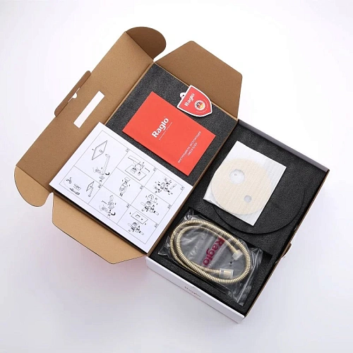 Душевая система Raglo R20.27.03 встраиваемая, сатин золотой Душевая система Raglo R20.27.03 встраиваемая, сатин золотой