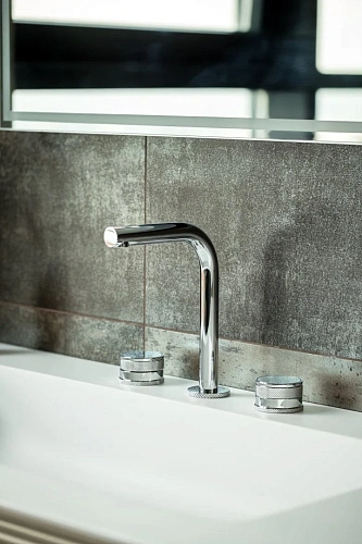 Смеситель для раковины Boheme PRESTIGE CHROME 152-CR-PR Смеситель для раковины Boheme PRESTIGE CHROME 152-CR-PR