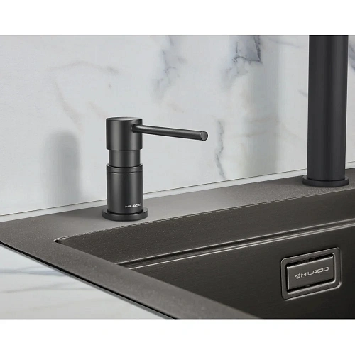 Дозатор жидкого мыла Milacio Ultra 935 (MCU.935.TB), total black Дозатор жидкого мыла Milacio Ultra 935 (MCU.935.TB), total black