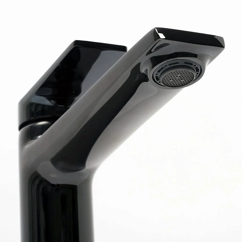 Смеситель для раковины WasserKRAFT Glan 6603H черный Смеситель для раковины WasserKRAFT Glan 6603H черный